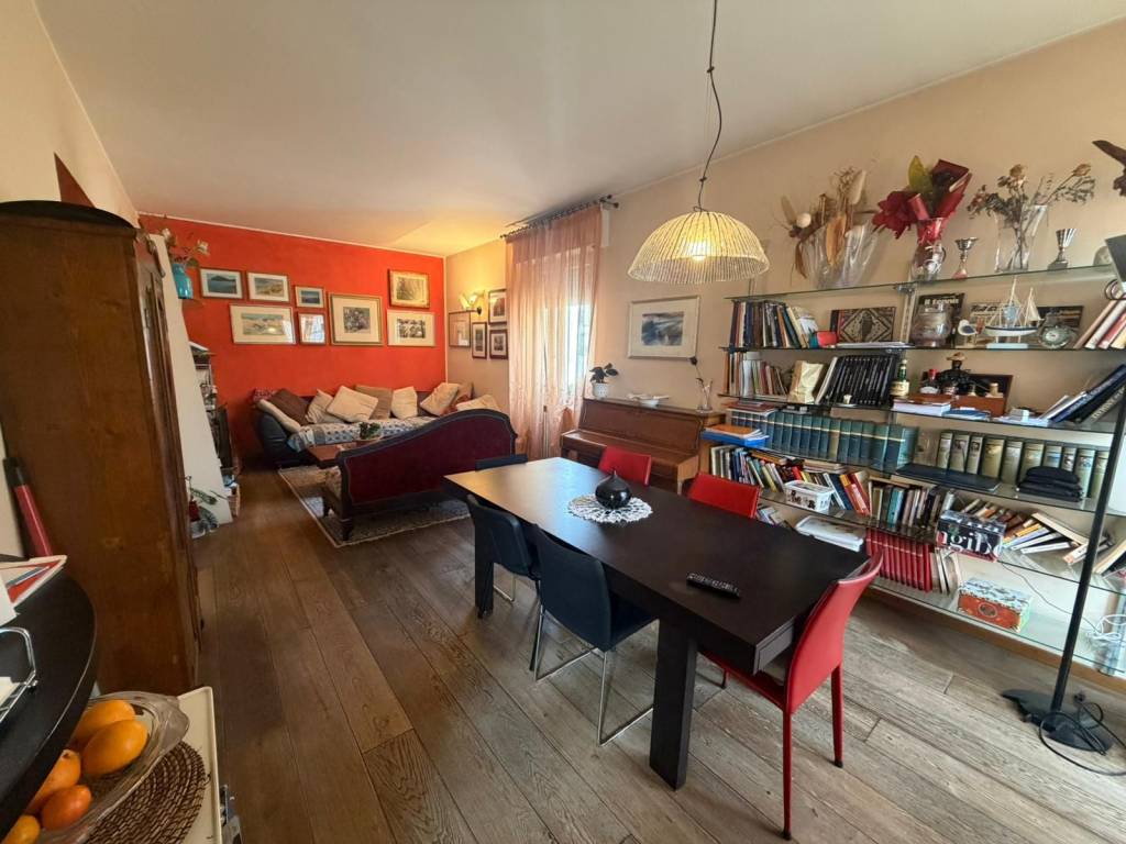 appartamento in vendita a Pesaro in zona Muraglia