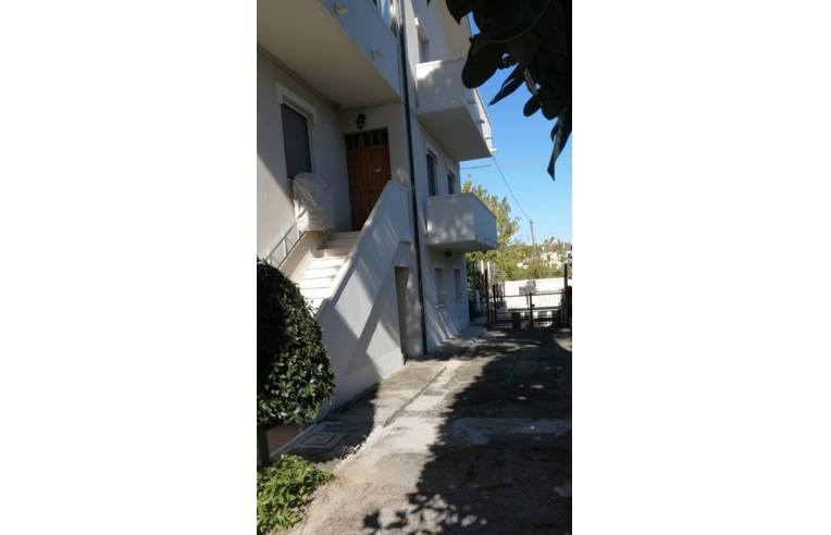 casa indipendente in vendita a Pesaro in zona Cattabrighe