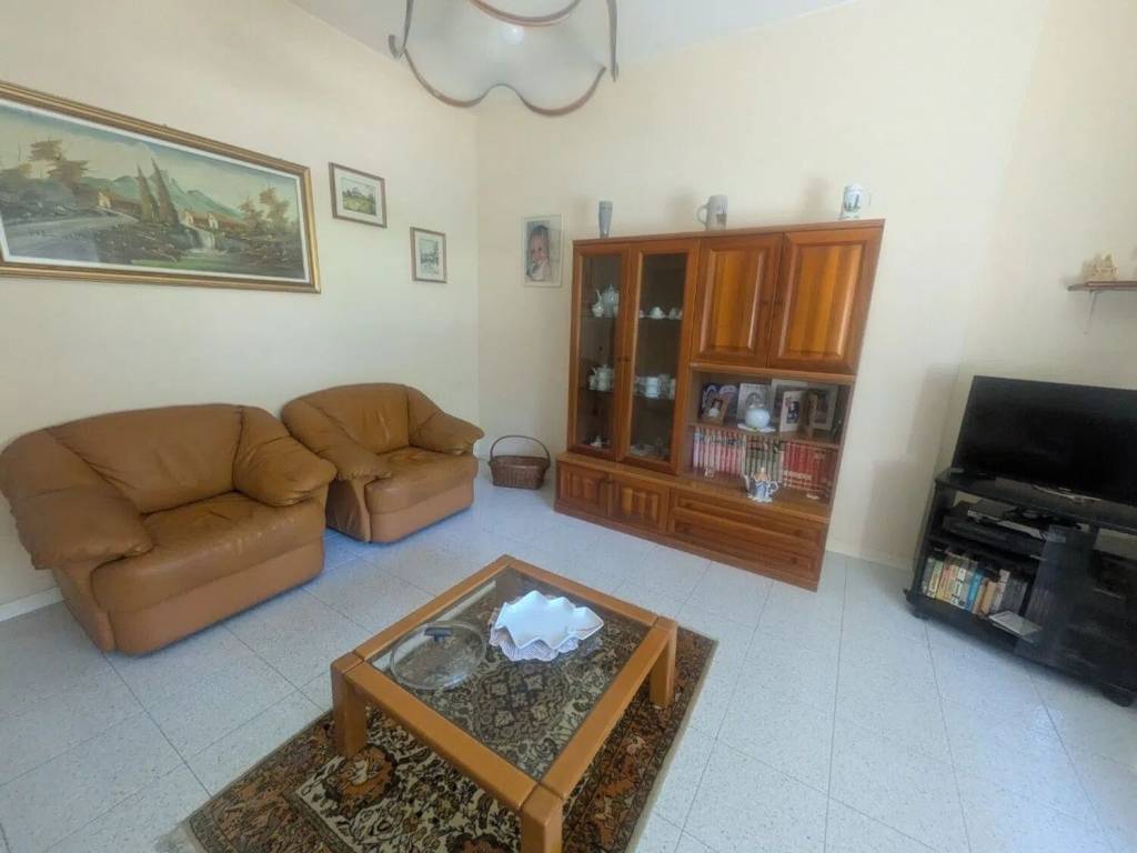 appartamento in vendita a Pesaro in zona Santa Veneranda