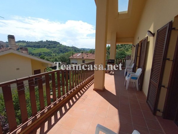 appartamento in vendita a Pesaro in zona Santa Veneranda