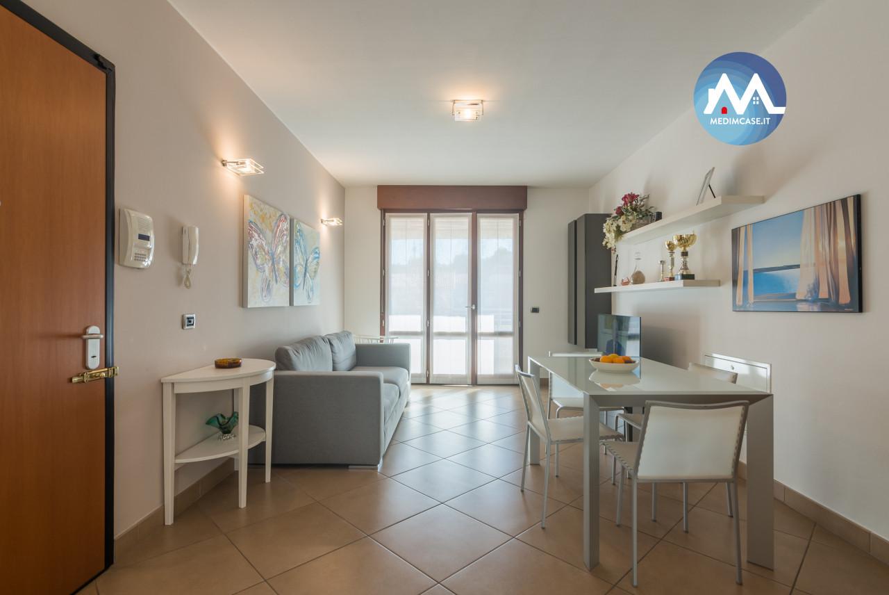 appartamento in vendita a Pesaro in zona Villa Fastiggi