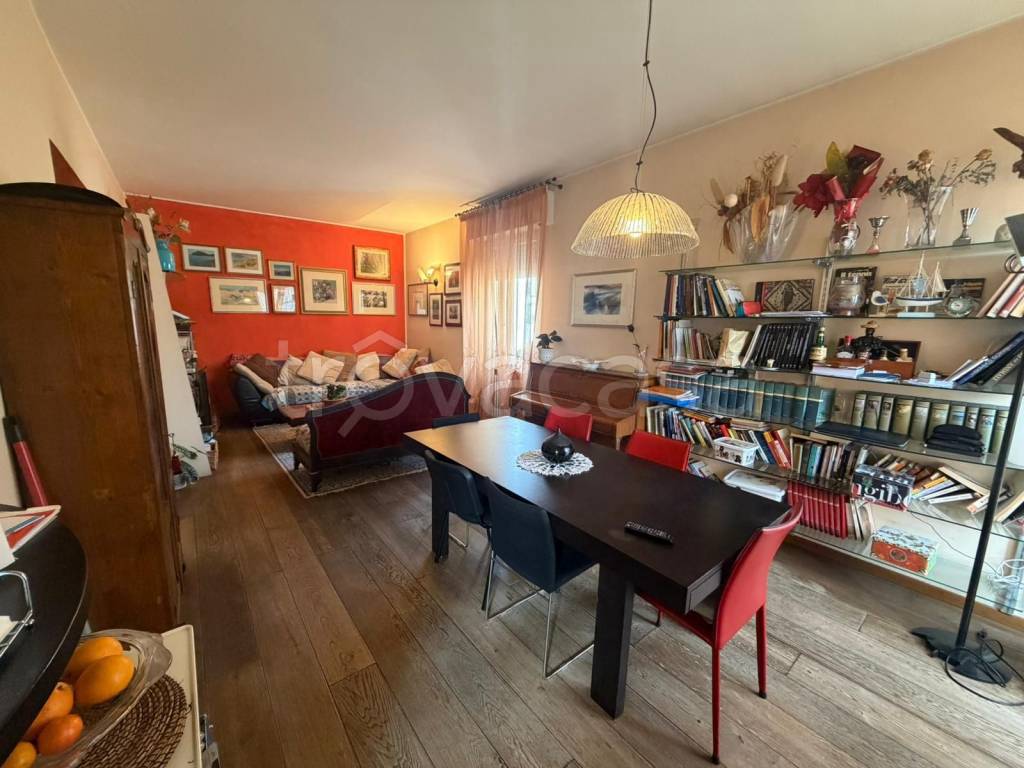 appartamento in vendita a Pesaro in zona Muraglia