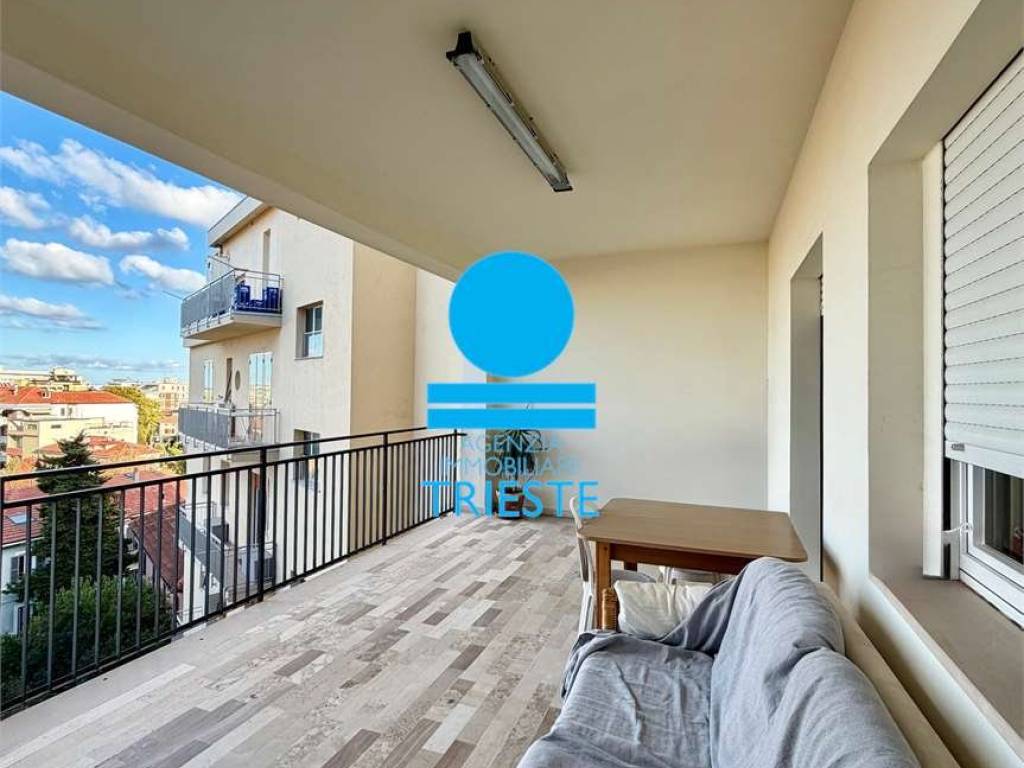 appartamento in vendita a Pesaro in zona Mare