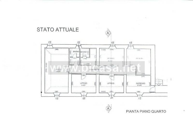 ufficio in vendita a Pesaro in zona Centro Città