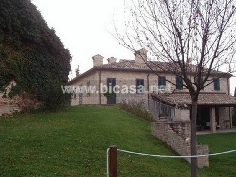 casa indipendente in vendita a Pesaro in zona Villa Ceccolini