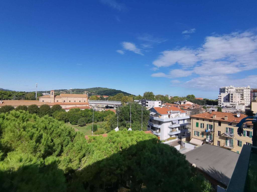 appartamento in vendita a Pesaro in zona Pantano