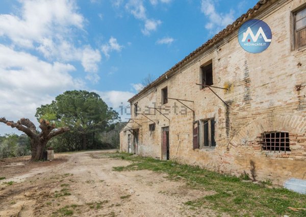 appartamento in vendita a Pesaro in zona San Bartolo