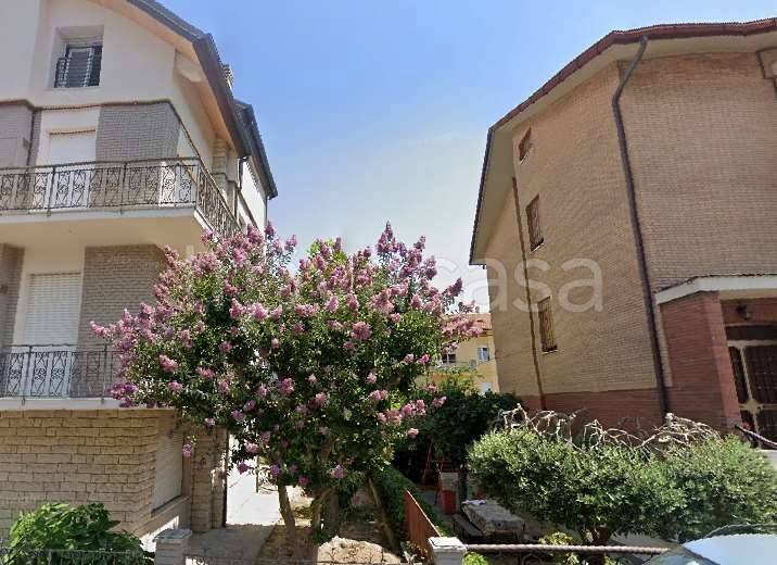 appartamento in vendita a Pesaro in zona Pantano