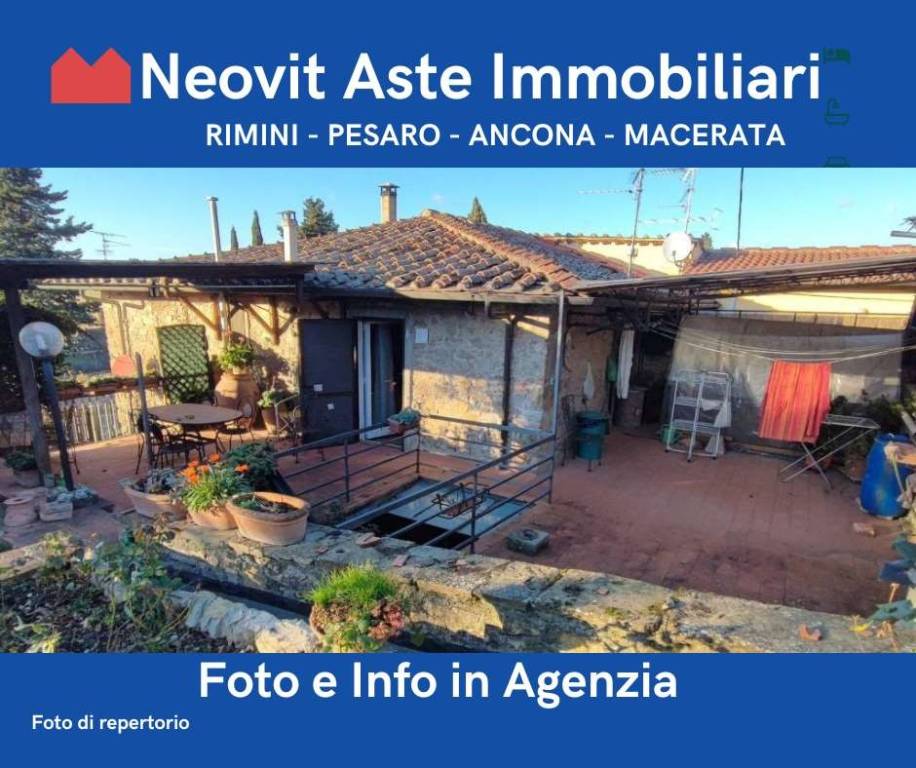 casa indipendente in vendita a Pesaro in zona Borgo Santa Maria