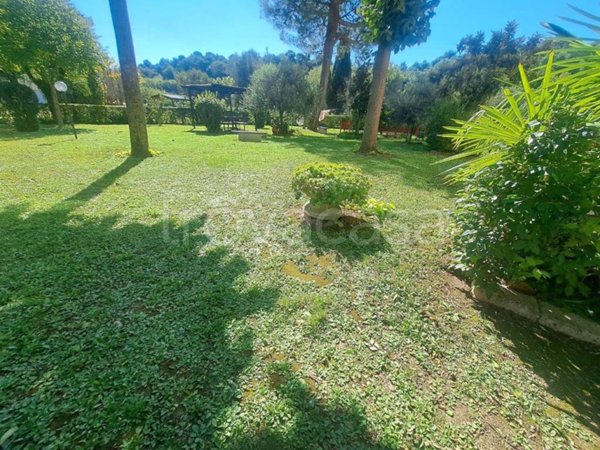 appartamento in vendita a Pesaro in zona Vismara