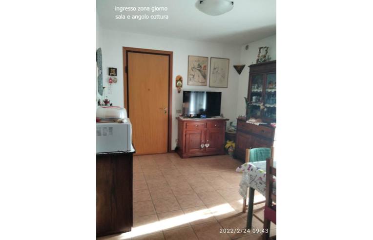 casa indipendente in vendita a Pesaro