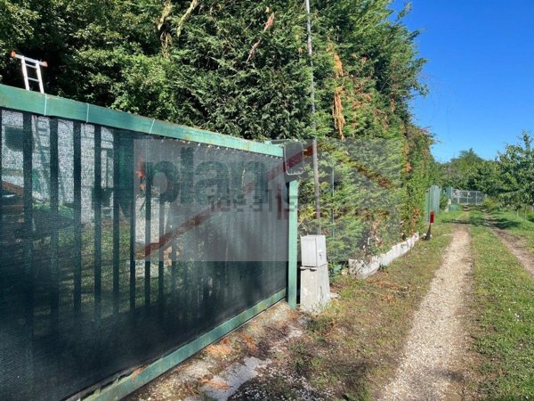 terreno agricolo in vendita a Pesaro