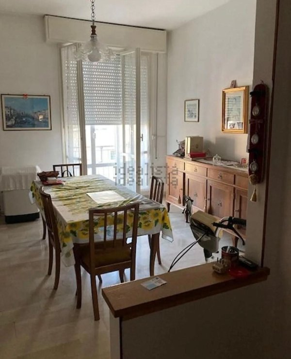 appartamento in vendita a Pesaro in zona Loreto