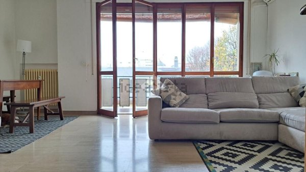 appartamento in vendita a Pesaro in zona Centro Città