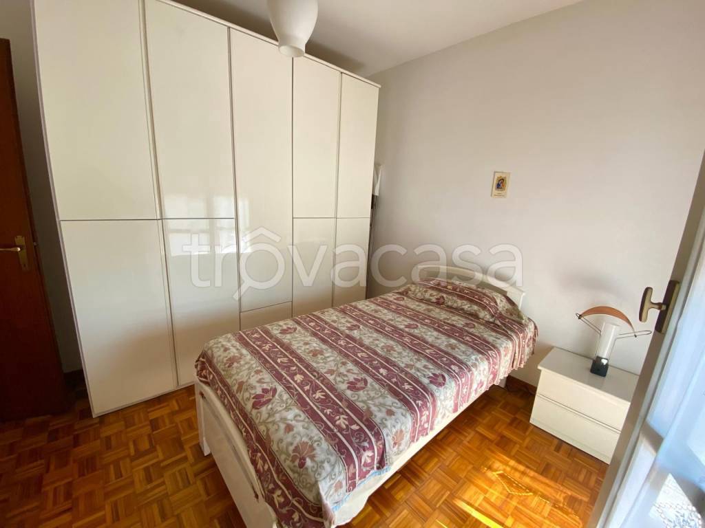 appartamento in vendita a Pesaro in zona Mare