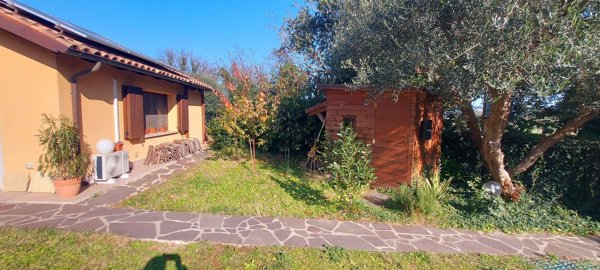 appartamento in vendita a Pesaro in zona Tre Ponti