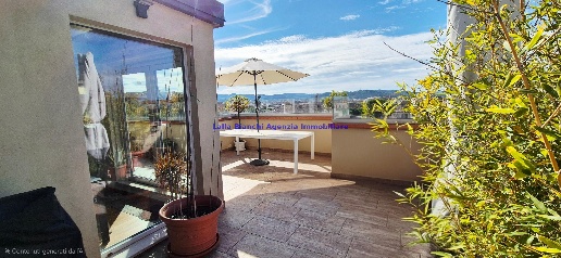 appartamento in vendita a Pesaro in zona Centro Città