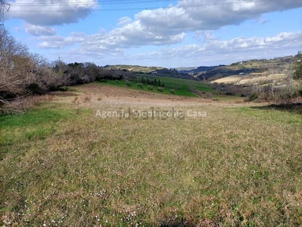 casa indipendente in vendita a Pesaro in zona Villa Fastiggi