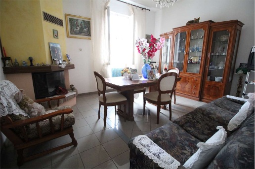 appartamento in vendita a Pesaro in zona Baia Flaminia