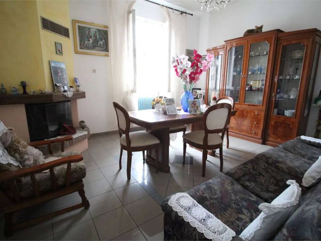 appartamento in vendita a Pesaro in zona Baia Flaminia