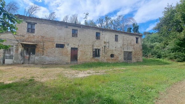terreno agricolo in vendita a Pesaro in zona Mare