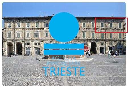 appartamento in vendita a Pesaro in zona Centro Città