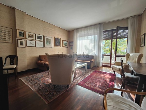 appartamento in vendita a Pesaro in zona Mare