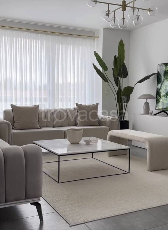 appartamento in vendita a Pesaro in zona Mare