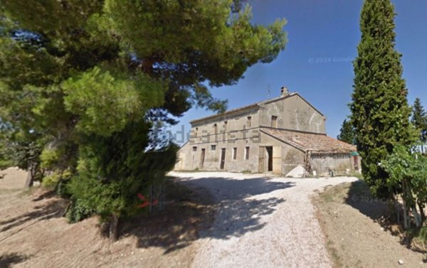 casale in vendita a Pesaro in zona Mare
