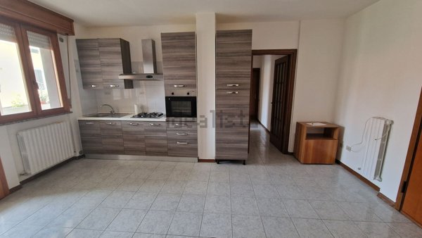 appartamento in vendita a Pesaro in zona Mare