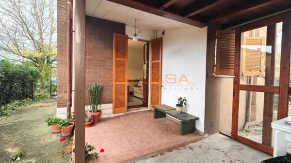 appartamento in vendita a Pesaro in zona Novilara