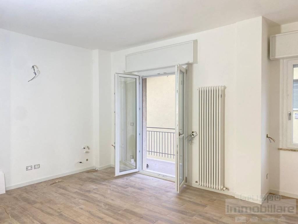 appartamento in vendita a Pesaro in zona Loreto