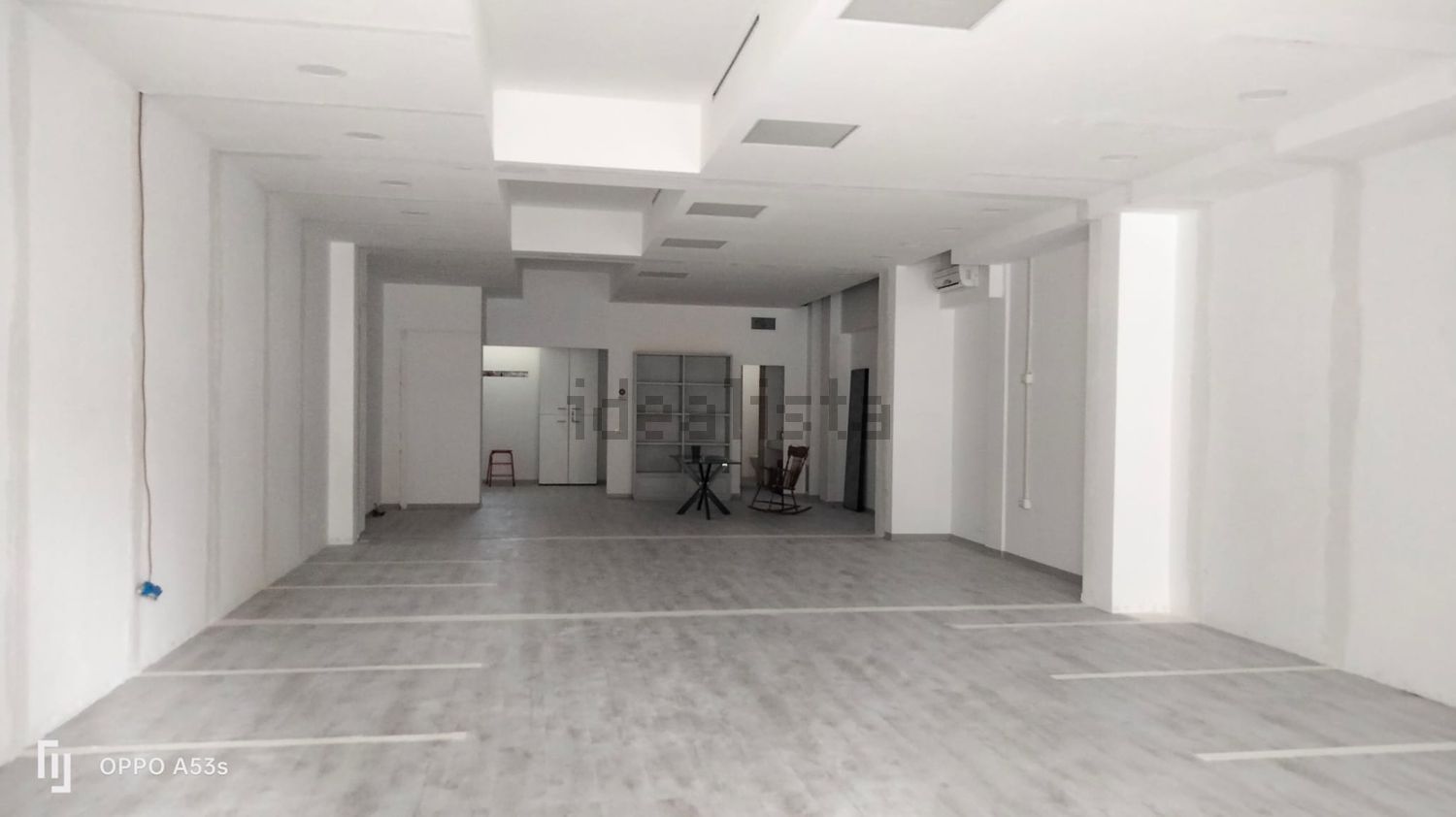 locale commerciale in vendita a Pesaro in zona Centro Città