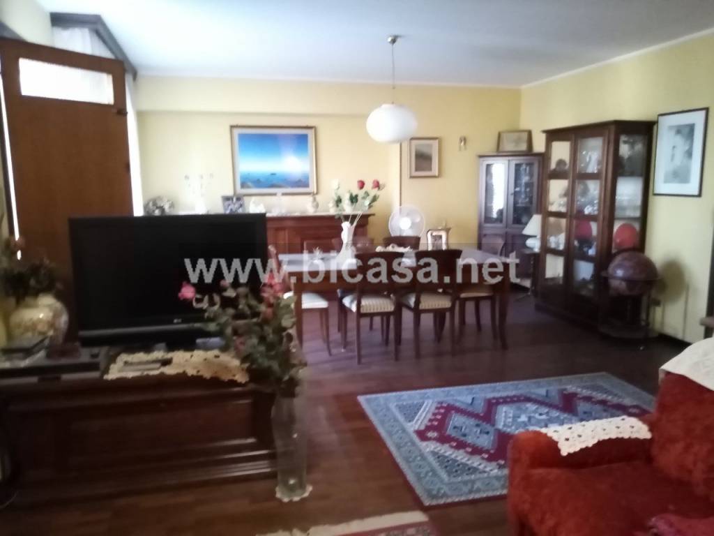 appartamento in vendita a Pesaro in zona Candelara