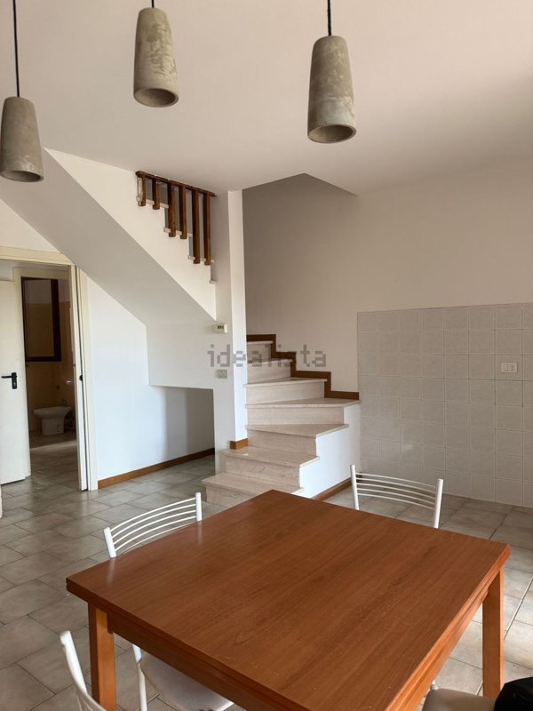 casa indipendente in vendita a Pesaro in zona Villa Betti