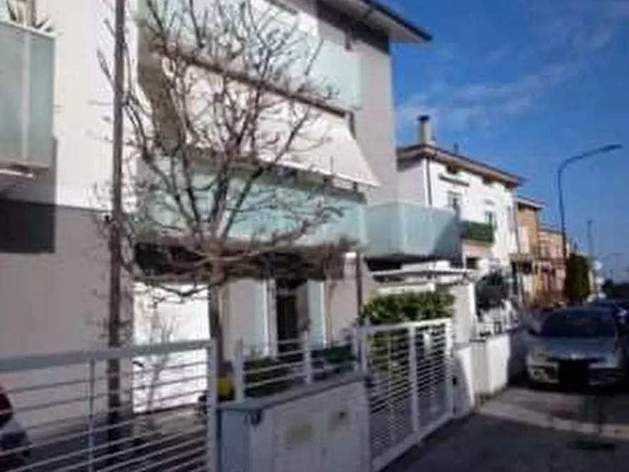 appartamento in vendita a Pesaro in zona Pantano