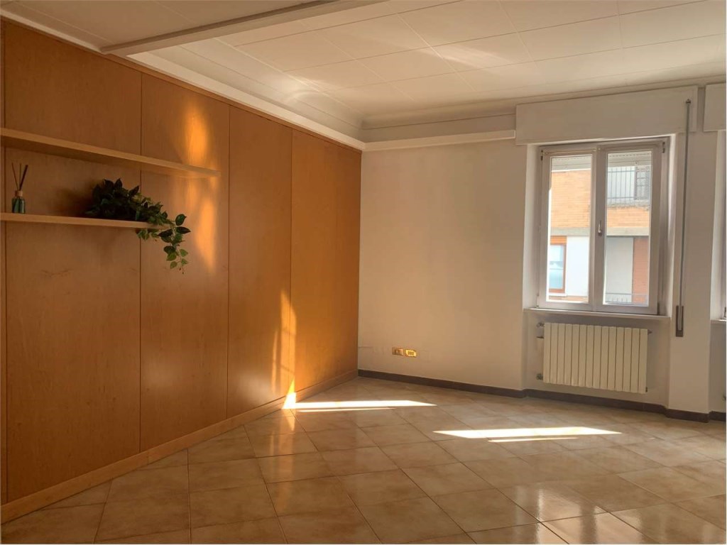 appartamento in vendita a Pesaro in zona Centro Città