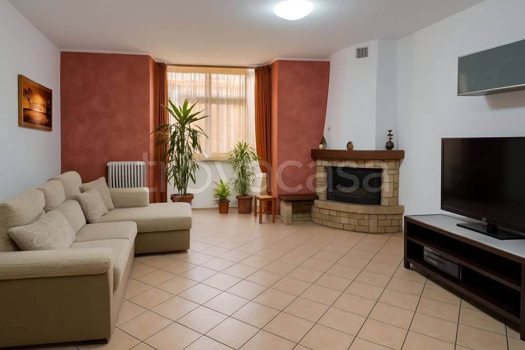 appartamento in vendita a Pesaro in zona Case Bruciate