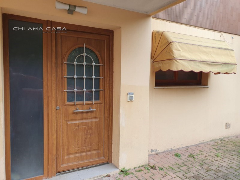 appartamento in vendita a Pesaro in zona Loreto