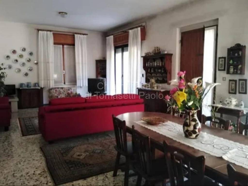 casa indipendente in vendita a Pesaro in zona Soria