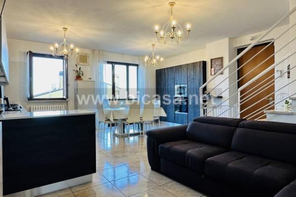 appartamento in vendita a Pesaro in zona Mare