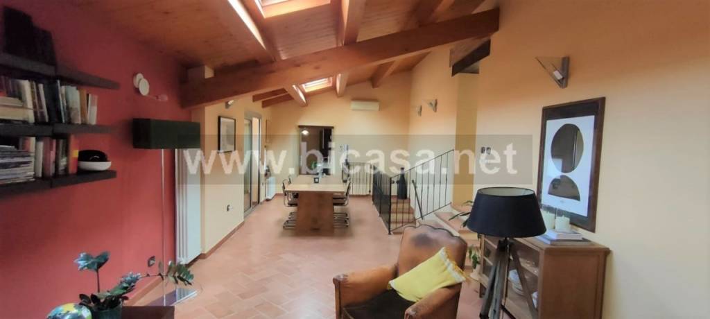 appartamento in vendita a Pesaro in zona Centro Città