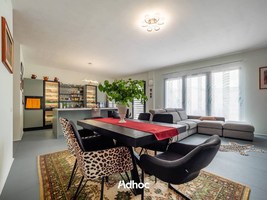 appartamento in vendita a Pesaro in zona Porto