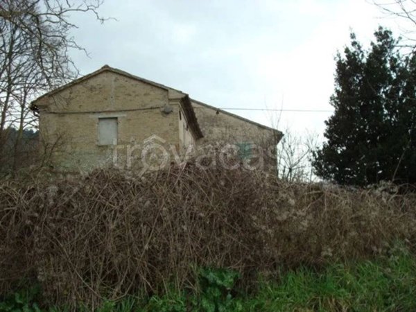 casale in vendita a Pesaro in zona Novilara