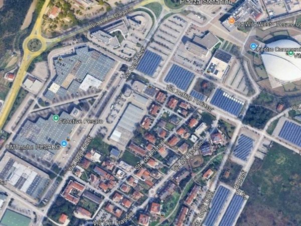 appartamento in vendita a Pesaro in zona Vismara