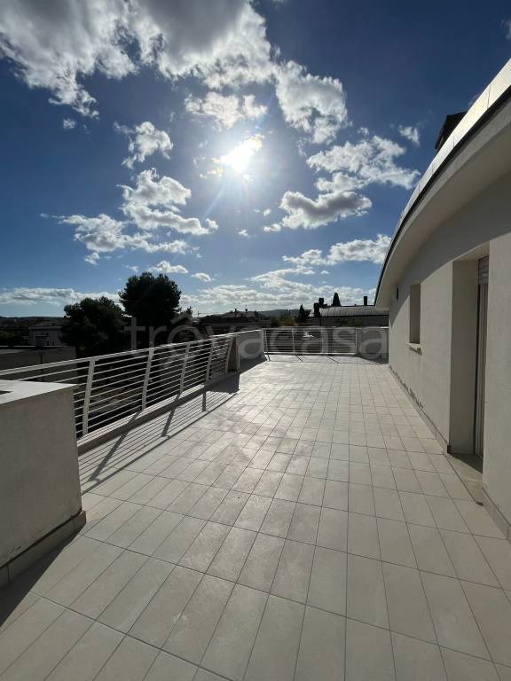 appartamento in vendita a Pesaro in zona Soria