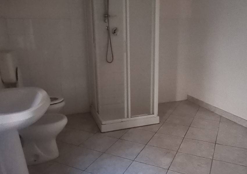 casa indipendente in vendita a Pesaro in zona Porto