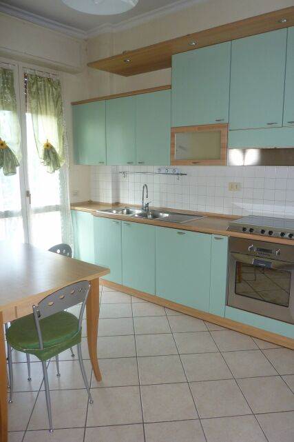 appartamento in vendita a Pesaro in zona Cattabrighe