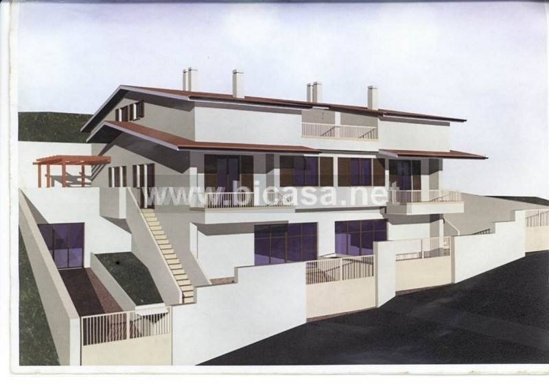 casa indipendente in vendita a Pesaro in zona Trebbiantico