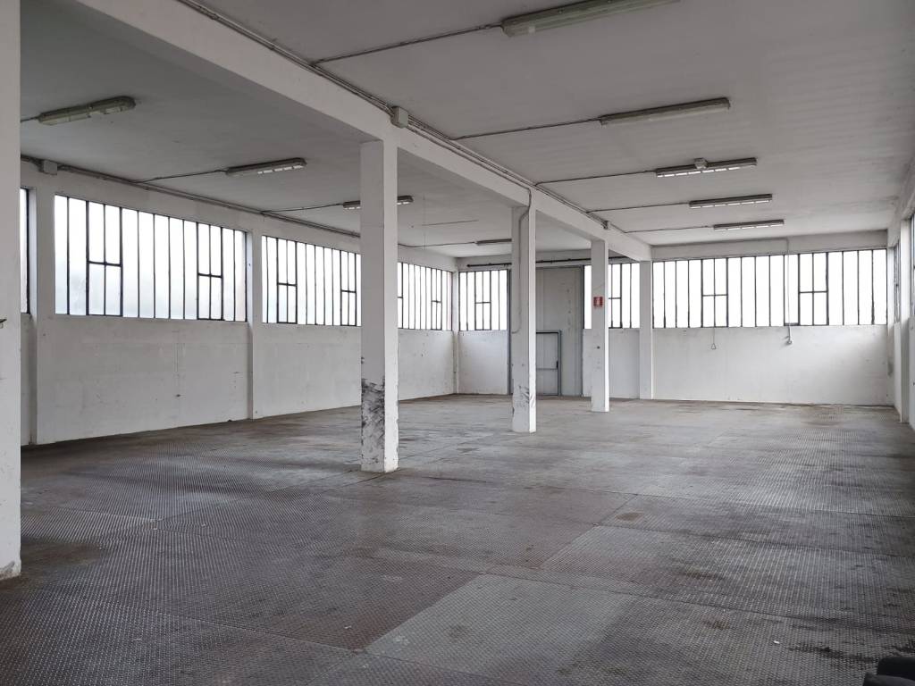 appartamento in vendita a Pesaro in zona Santa Veneranda